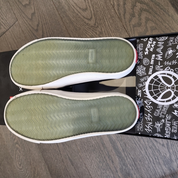 Toms x Marvel spiderman shoes 2.5 youth - Picture 6 of 11